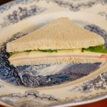 Dos Sándwich de Miga (Jamón-Queso Rucula)