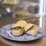 Tapados Pan Redondo (jamón, acaramelado,rucula,porotos verdes)